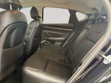 Hyundai TUCSON Hybrid